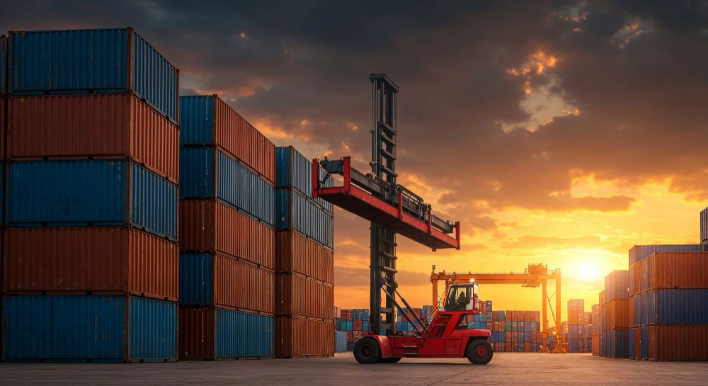 Customs & Compliance